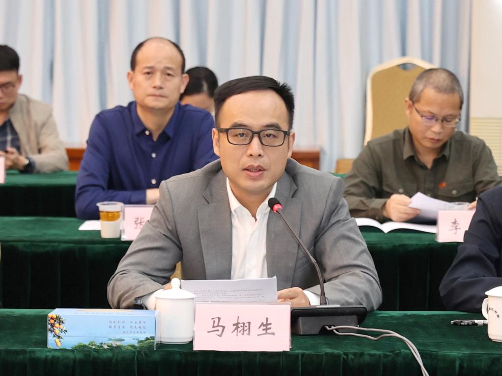 图:马栩生讲话