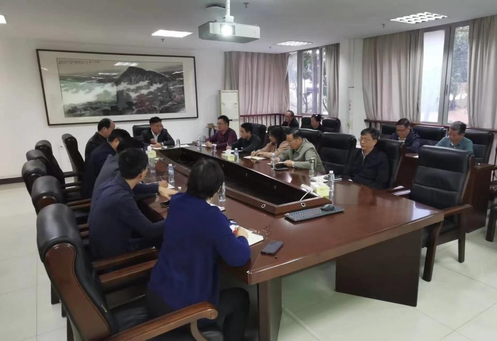 校领导指导推进龙洞校区改扩建工程项目 校领导指导推进龙洞校区改扩建工程项目